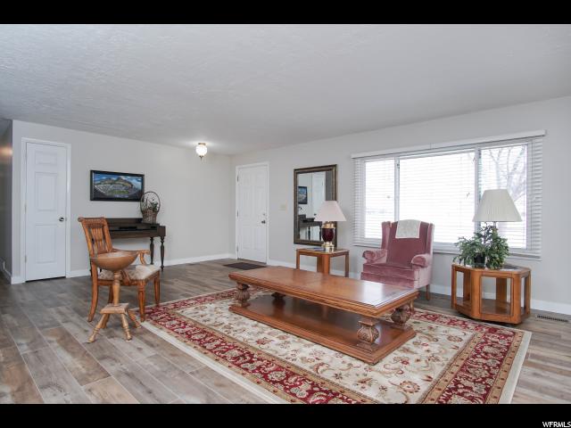 693 N 7800 E, Huntsville, UT 84317 — photo 7