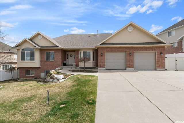 251 Canyon Rd, Bountiful, UT 84010 — photo 6