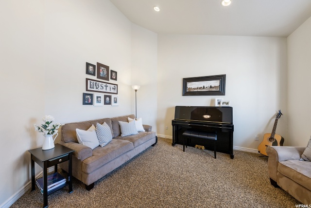 251 Canyon Rd, Bountiful, UT 84010 — photo 11