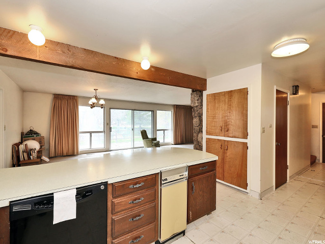 579 S Center St, Midway, UT 84049 — photo 8