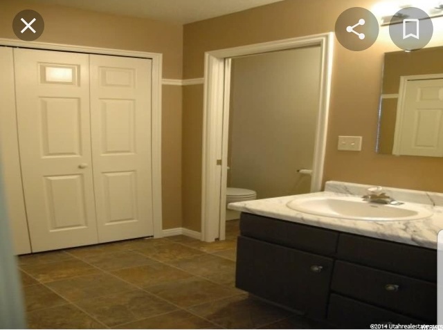 553 N 400 E, Hyde Park, UT 84318 — photo 5
