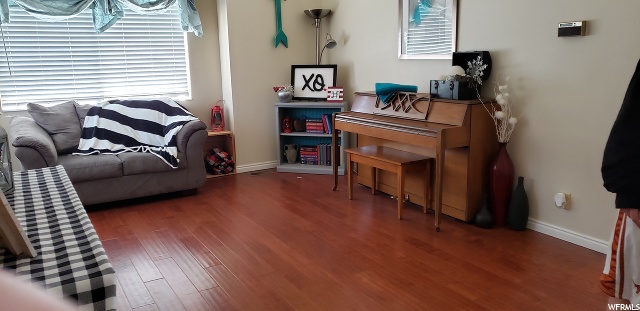 553 N 400 E, Hyde Park, UT 84318 — photo 3