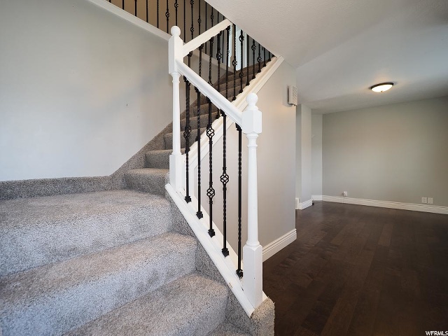 1660 E 2550 N, Layton, UT 84040 — photo 4