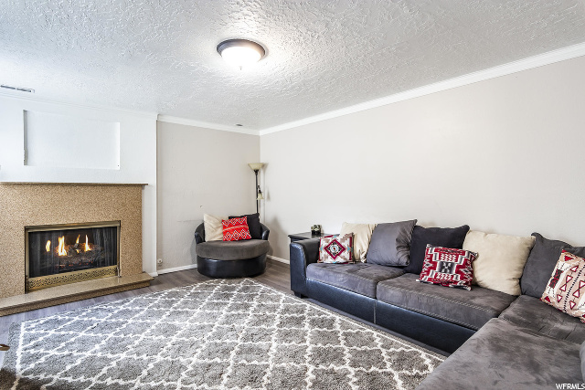 7907 S Harvel Dr E, Sandy, UT 84070 — photo 3