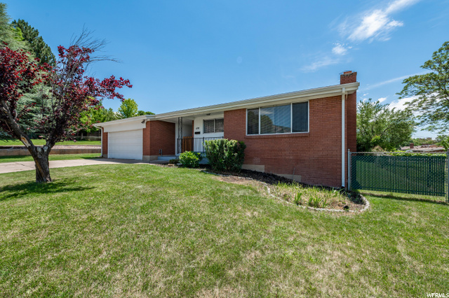 690 E Center St, Bountiful, UT 84010 — photo 2