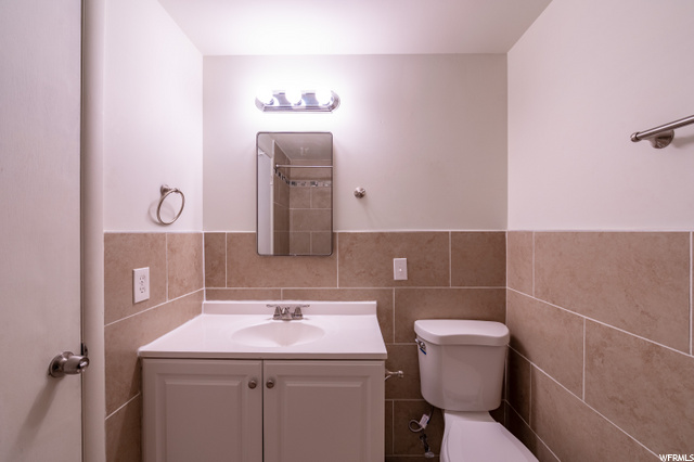 690 E Center St, Bountiful, UT 84010 — photo 9
