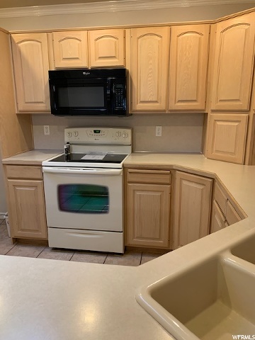 749 W 4075 S, Riverdale, UT 84405 — photo 8