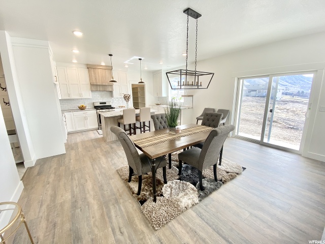 560 E Center St, Millville, UT 84326 — photo 7