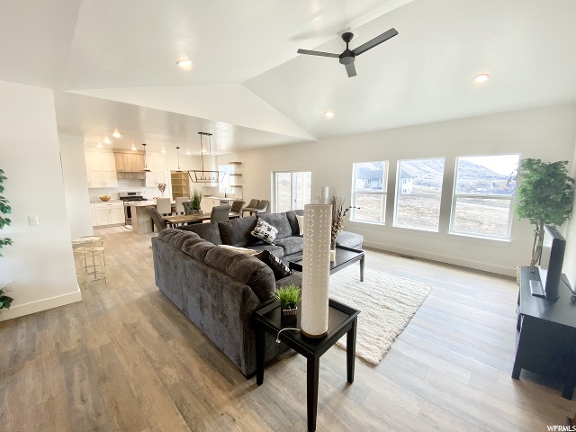 560 E Center St, Millville, UT 84326 — photo 12