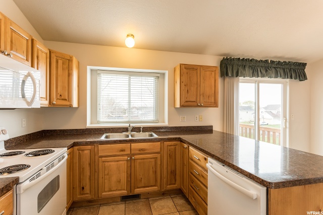 318 E 1700 S, Kaysville, UT 84037 — photo 7