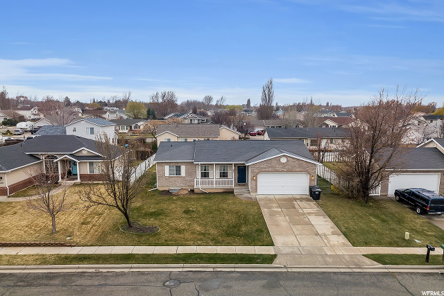 701 W 2050 N, Clinton, UT 84015 — photo 5