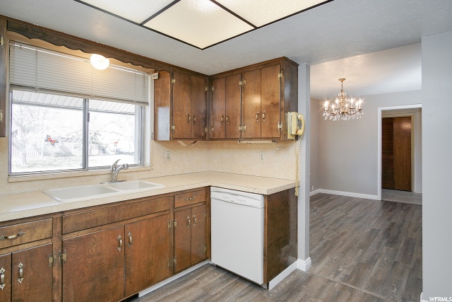 4572 S 1725 W, Roy, UT 84067 — photo 6