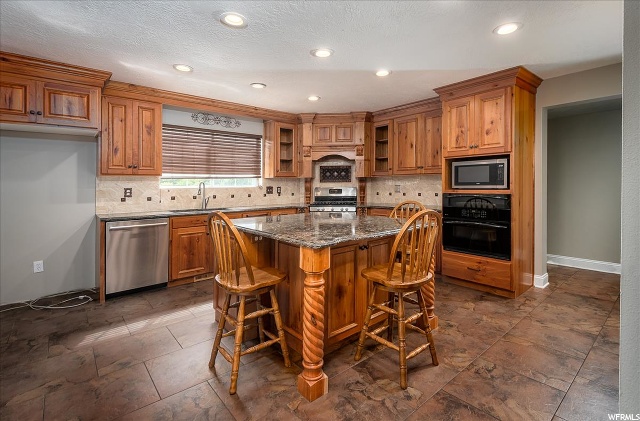 3923 Hillside Dr, Nibley, UT 84321 — photo 9