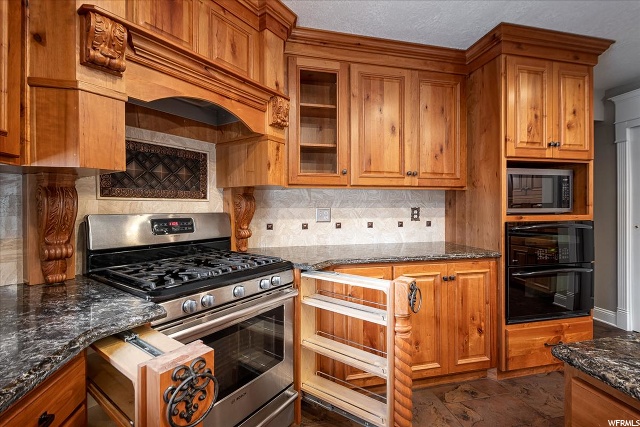 3923 Hillside Dr, Nibley, UT 84321 — photo 11