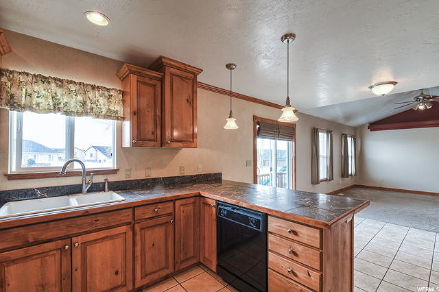 686 E 2050 S, Clearfield, UT 84015 — photo 7