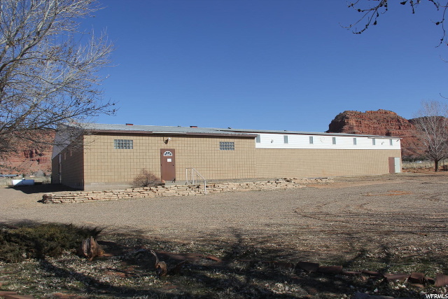 1002 E Chinle Dr, Kanab, UT 84741 — photo 2