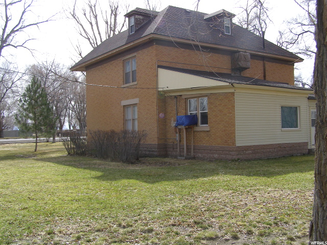285 N Main St, Hinckley, UT 84635 — photo 2