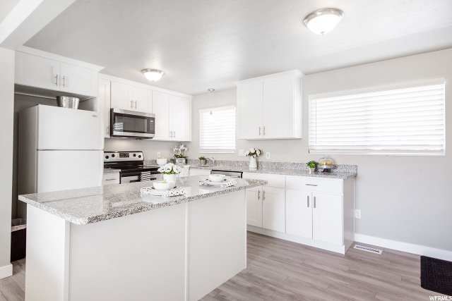 765 W 650 N, Clearfield, UT 84015 — photo 8