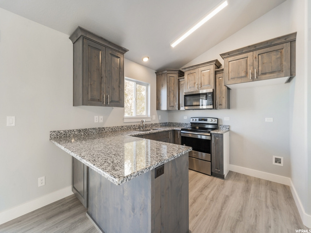 2876 W 4200 S, Roy, UT 84067 — photo 7