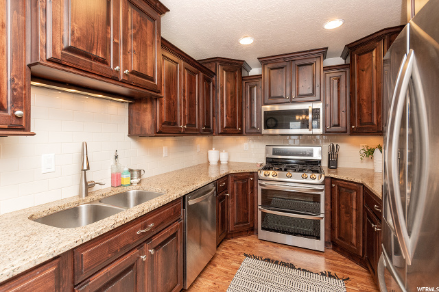 1796 E Whitetail Dr, Layton, UT 84040 — photo 6