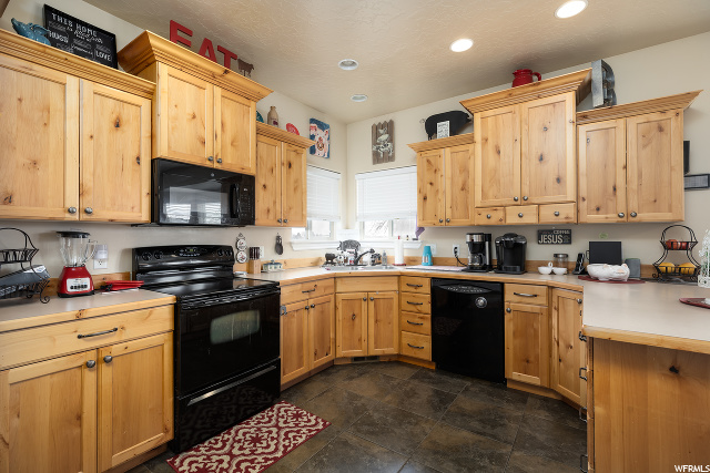 324 E 2970 S, Naples, UT 84078 — photo 9