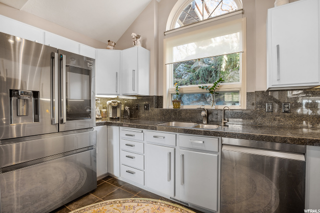3547 S 400 E, Bountiful, UT 84010 — photo 10