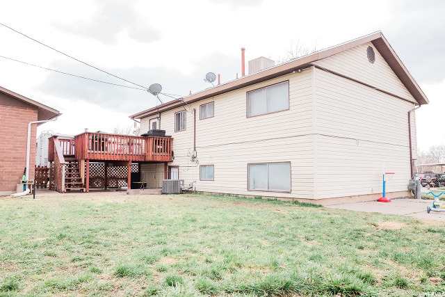 2318 N 970 W, Clinton, UT 84015 — photo 4