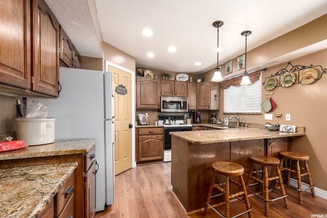 1200 E Cherry Ln, Layton, UT 84040 — photo 5