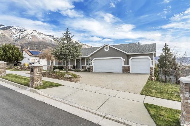 1934 E Wasatch S, Sandy, UT 84092 — photo 3