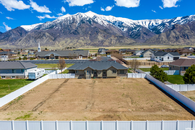 858 S 100 W, Mona, UT 84645 — photo 5