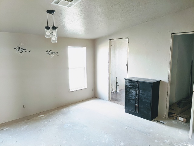636 E 700 S, Mt Pleasant, UT 84647 — photo 9