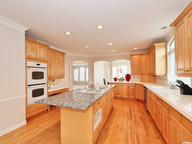 3385 E Stone Mountain Ln, Sandy, UT 84092 — photo 10