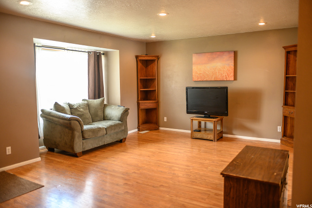 40 Canyon Cv, Logan, UT 84321 — photo 2