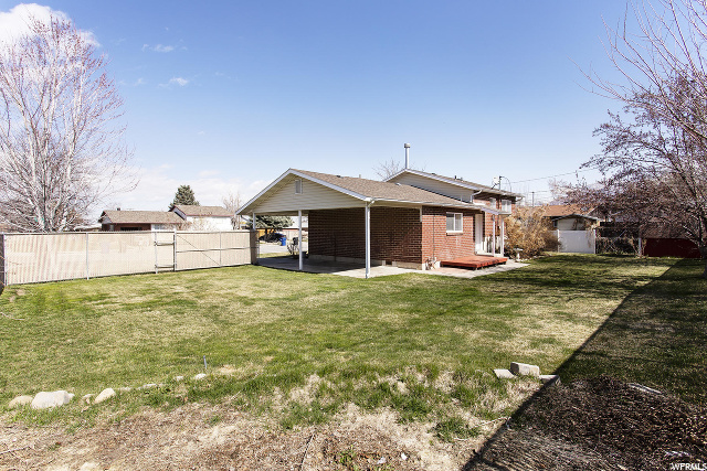 10049 S Flint Dr E, Sandy, UT 84094 — photo 2