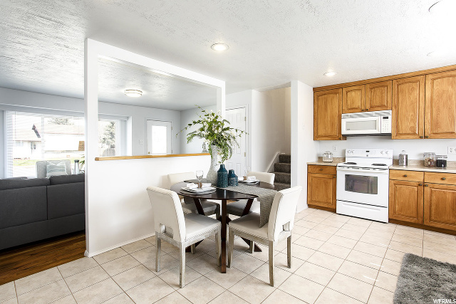 10049 S Flint Dr E, Sandy, UT 84094 — photo 8
