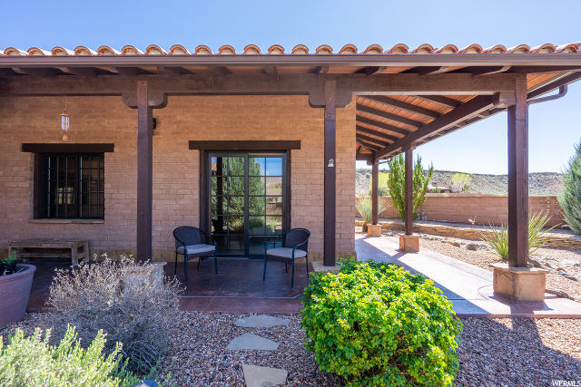 555 E Estrella Rdg, Virgin, UT 84779 — photo 11