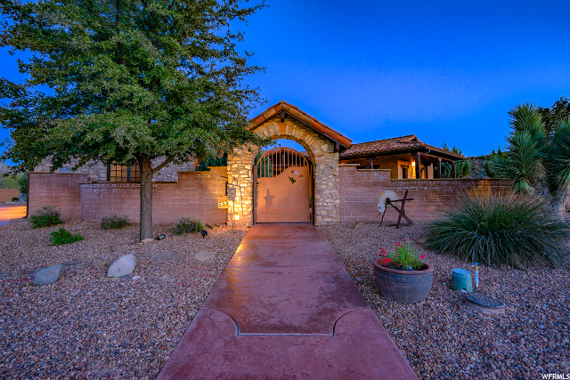 555 E Estrella Rdg, Virgin, UT 84779 — photo 9