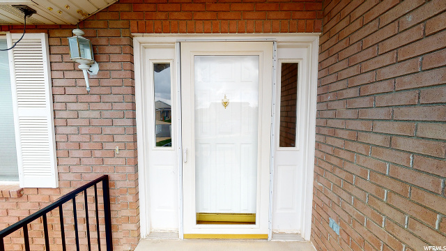 1884 E 2825 N, Layton, UT 84040 — photo 2