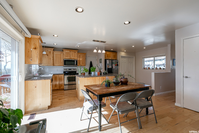 971 Henderson Dr, Ogden, UT 84404 — photo 9
