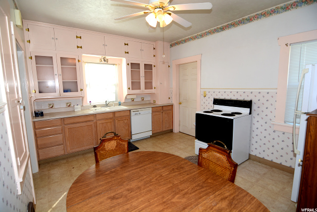 40 E 400 S, Hyrum, UT 84319 — photo 2