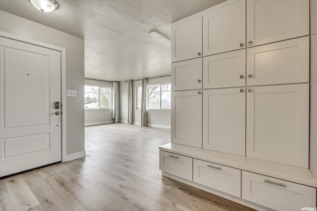 1015 E Center St, Bountiful, UT 84010 — photo 8