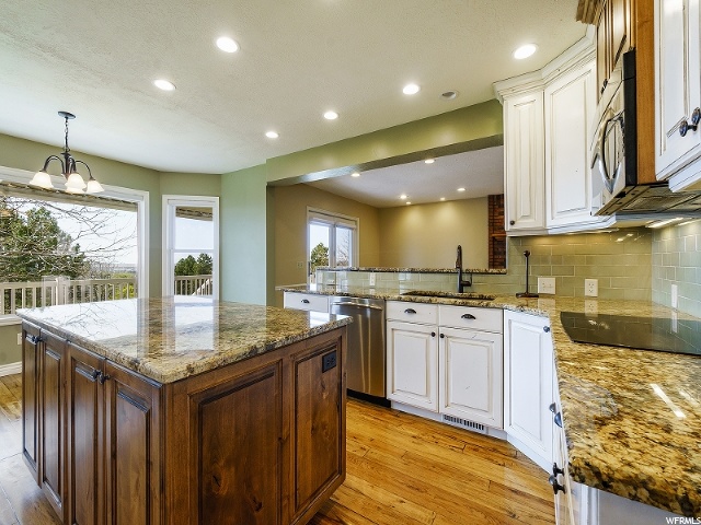 568 S 350 E, Farmington, UT 84025 — photo 8