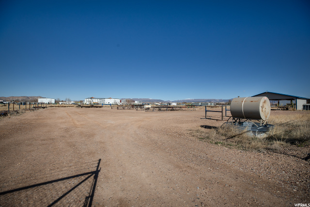 900 E 500 S, Vernal, UT 84078 — photo 5