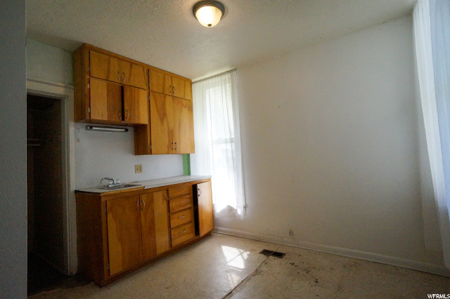 501 E Canyon Rd, Ogden, UT 84404 — photo 9
