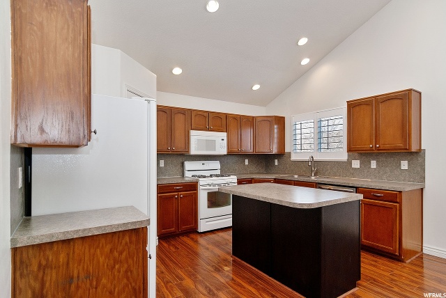 1918 N 2645 W, Clinton, UT 84015 — photo 8