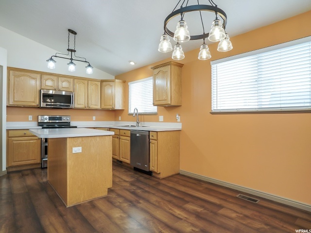 115 E 1175 N, Harrisville, UT 84404 — photo 6