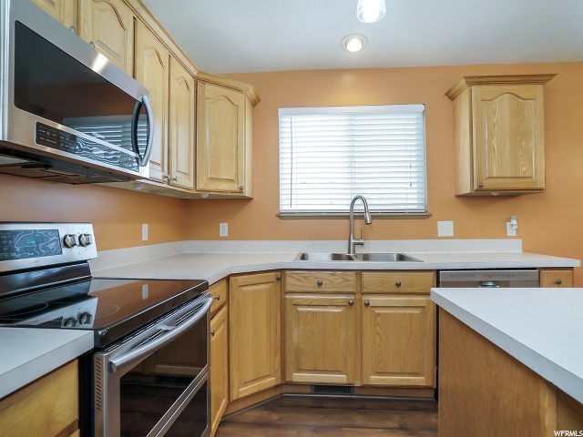 115 E 1175 N, Harrisville, UT 84404 — photo 10