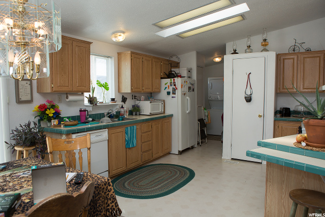 46 N 200 E, Koosharem, UT 84744 — photo 8