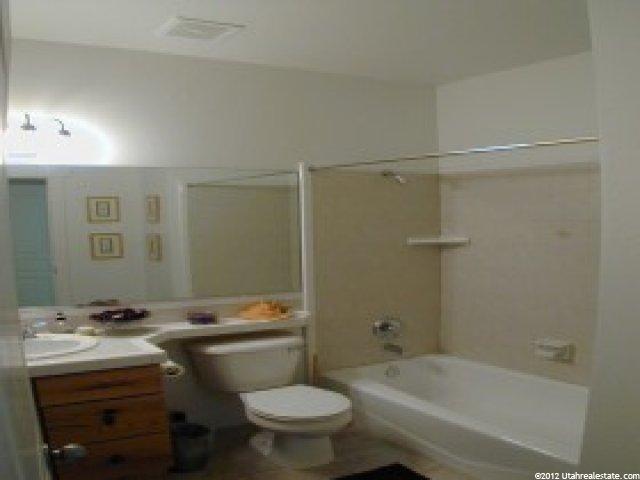 4478 Kelmscott Ln #D, Holladay, UT 84124 — photo 3