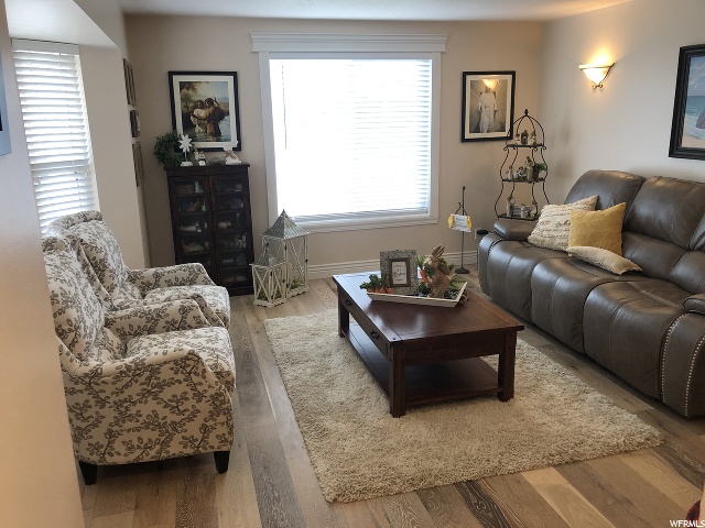 1157 E Raymond Rd, Fruit Heights, UT 84037 — photo 3